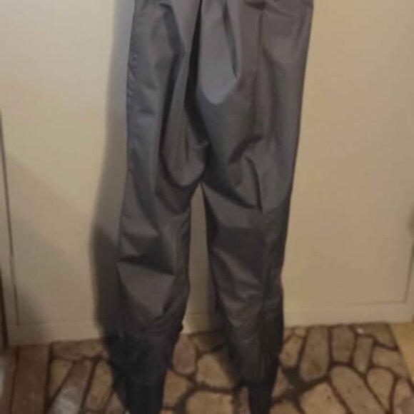 Lone Cone Fly Fishing Stocking Foot Chest Waders - Women Size 12 - Picture 8 of 12